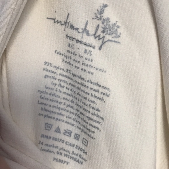 Free People Ribbed Bodysuit, never worn - Picture 5 of 6